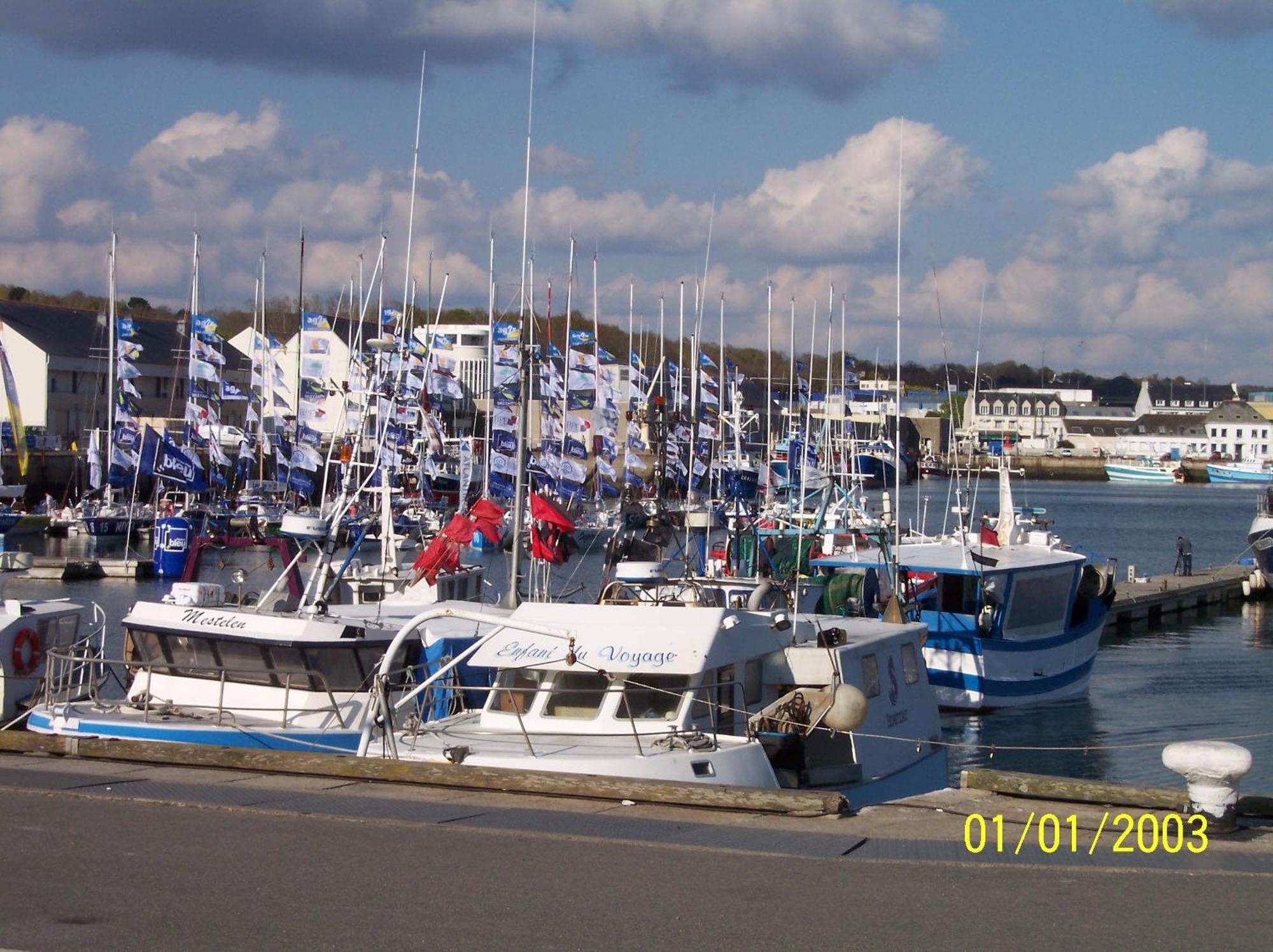 Hotel Du Port Concarneau Zewnętrze zdjęcie