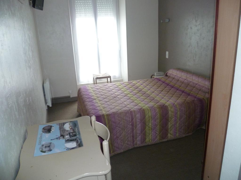 Hotel Du Port Concarneau Zewnętrze zdjęcie