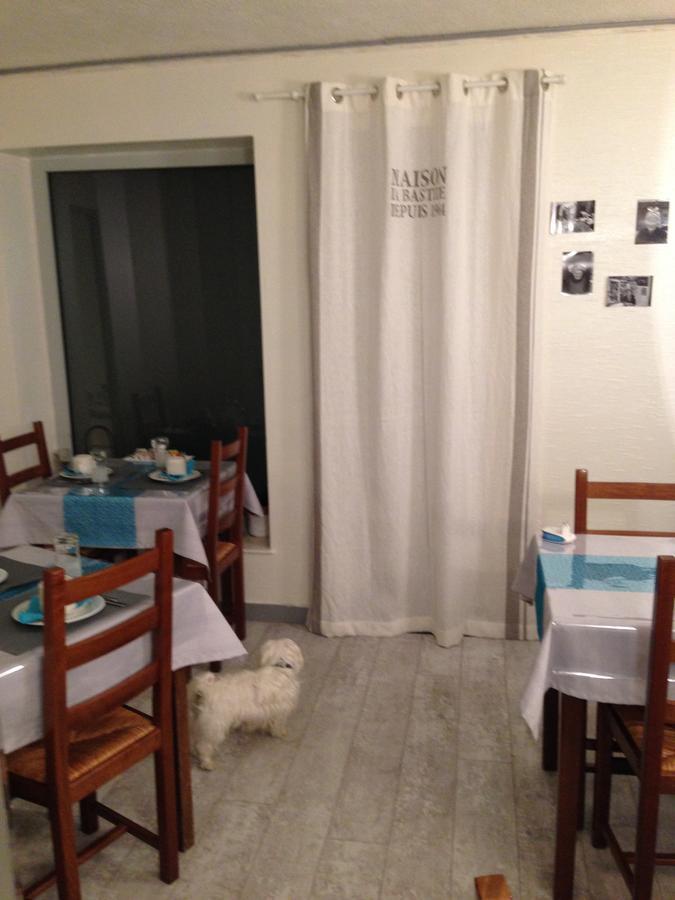 Hotel Du Port Concarneau Zewnętrze zdjęcie