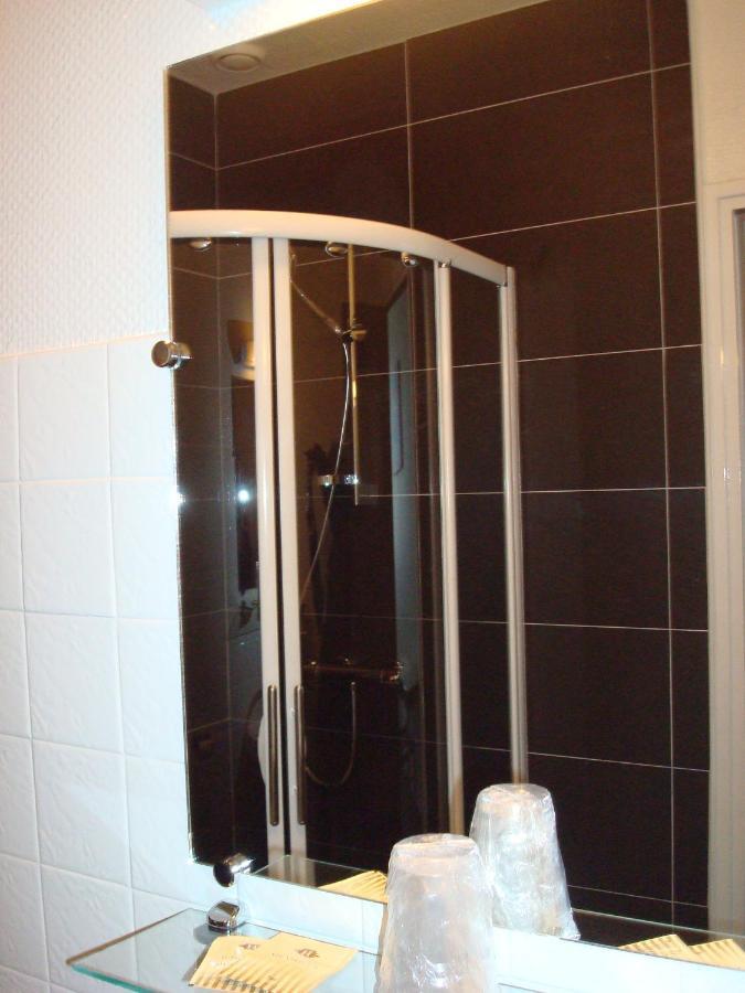 Hotel Du Port Concarneau Pokój zdjęcie